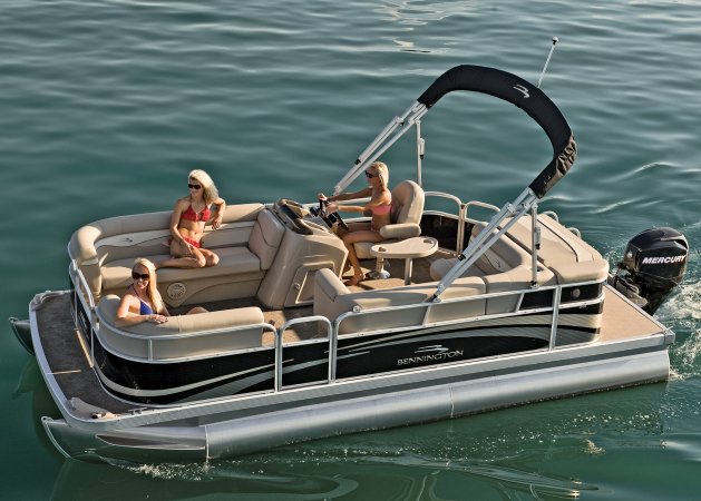 Boat Rental, Ski boats, Pontoons, RV's Campers and More 