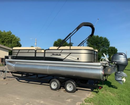 2019 Godfrey Sweetwater Pontoon | Chartered Rentals